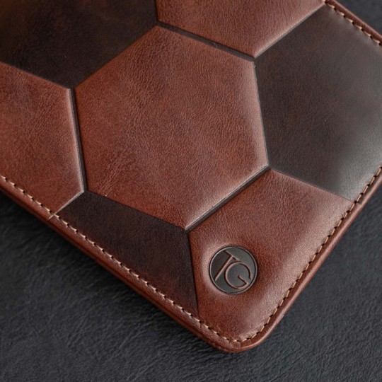 The Striker Football Wallet - By THE GAME ™ 